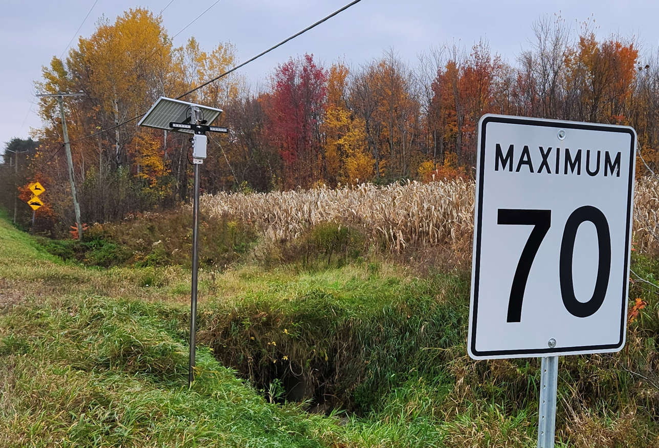SainteCéciledeLévrard la nouvelle balise clignotante a été volée
